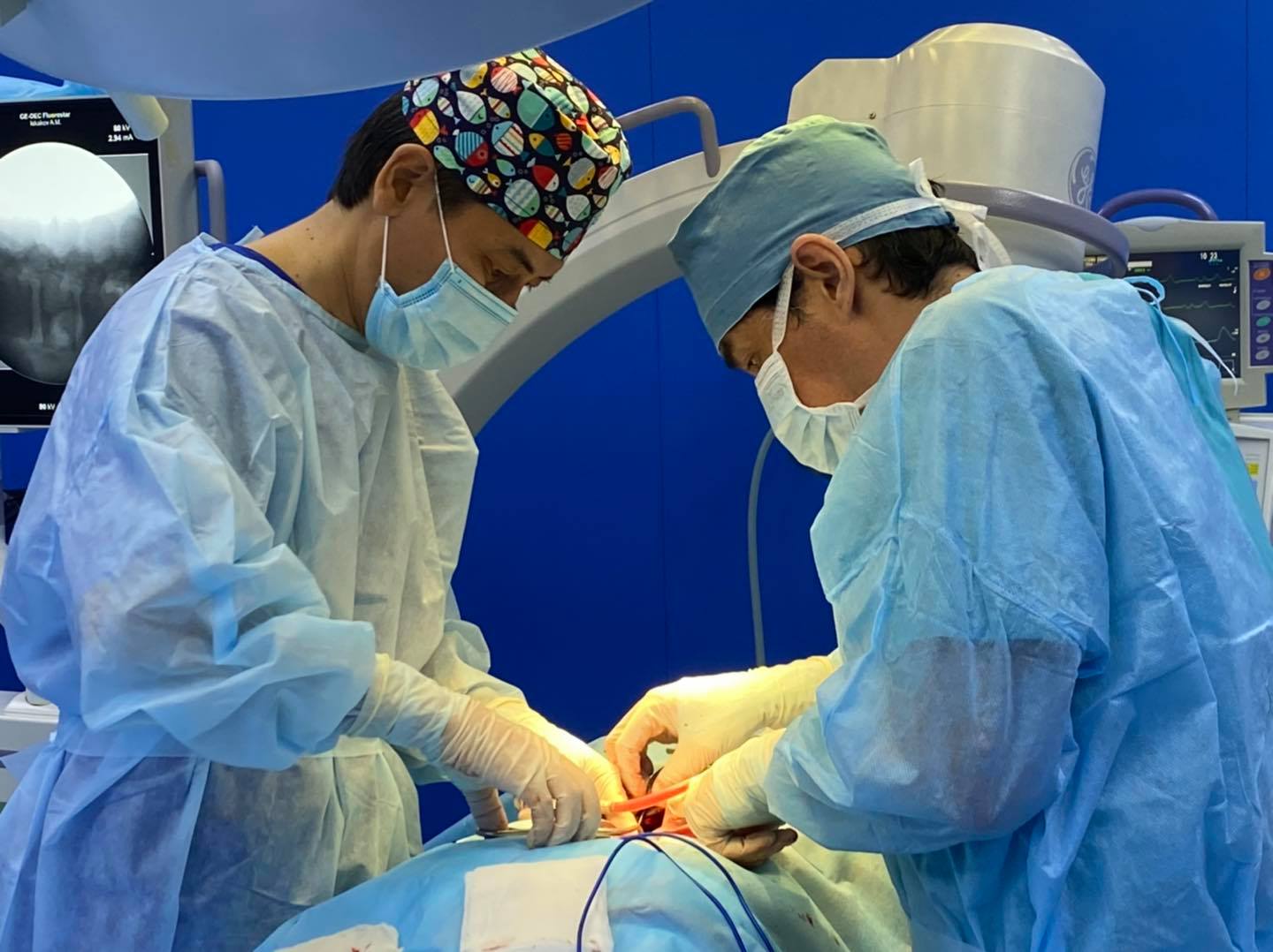 Нейроонкологи КазНИИОР проводят уникальные, высокотехнологичные операции