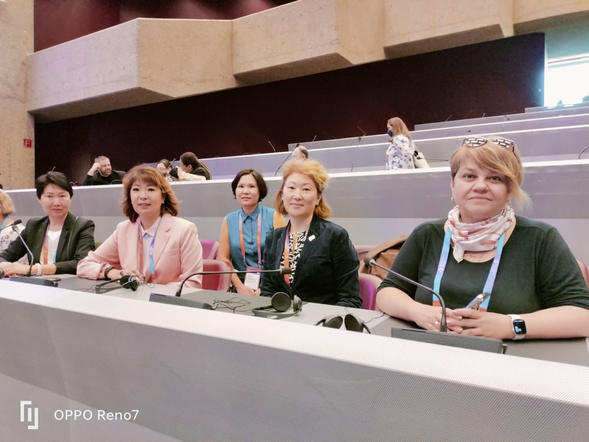 Казахстанские онкологи участвуют в World Cancer Congress-2022